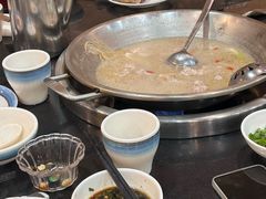 -老来福·非遗酸汤兔(凯旋路店)