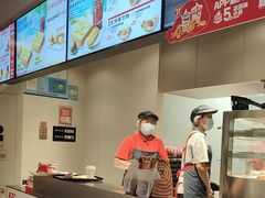 -肯德基(嘉善路地铁站店)