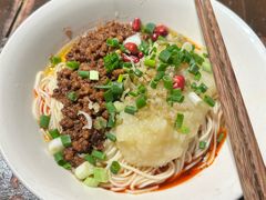-周小波重庆小面·重庆名小吃(邹容路店)