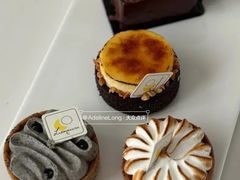 -LUNEURS月乐诗·烘焙甜品(华山路店)