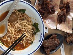 -遇见小面(白云机场T2安检外店)