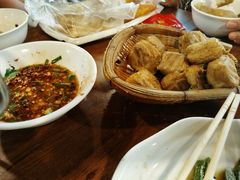 -龙翔小猪脚(龙头街店)