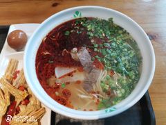 -伊麦佳兰州牛肉面清真美食店