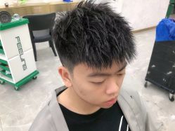 -迈丝发型艺术