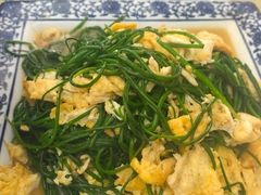 -壹阁胡羊焖饼(特色小吃街店)