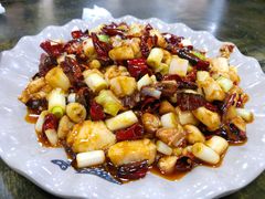 宮爆雞丁-晏老九豆花饭家常菜(上海城店)