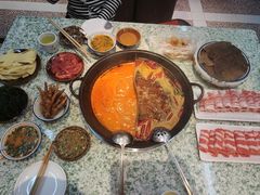 -鸿姐老火锅(花园路店)