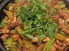 -重庆鸡公煲·青锅花椒鱼(牡丹江路店)