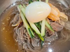 -许哥东北烧烤·铁丳烤串·宫后夹肉(繁花中心店)