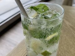 -大堂酒廊·亚龙湾万豪度假酒店