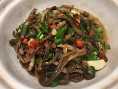 -泓历皇朝酒店(东亭店)