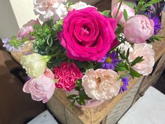 -弗劳尔花艺坊(龙涛店)