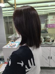 -镁连社·美联社