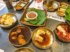 -草家酱蟹炭火烤肉店(珲春南路一店)