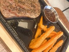 -必胜客(新中纬店)