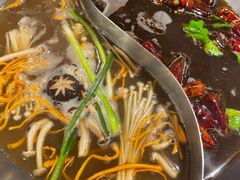 -喜悦小串丹东小黄牛海鲜烧烤大排档(民主广场店)