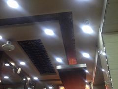 大堂-夏都地标马一刀烤肉美食城