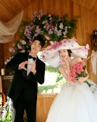 -青禾蒙娜丽莎婚纱摄影(武汉总店)