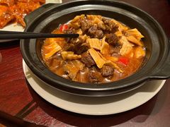 黑笋烧耗牛肉-林芝工布庄园希尔顿酒店-猎味中餐厅