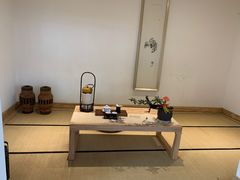 -乐领拈花溪·林涧食韵