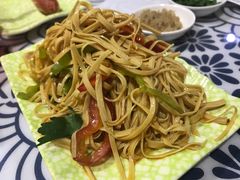 -鲁毓鲜蓬莱小面(黄山路店)