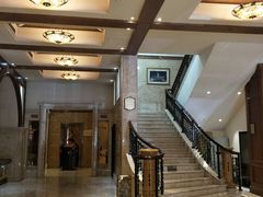 -山明水秀大饭店