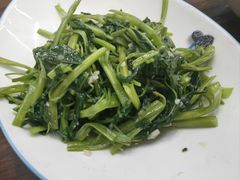 -民间瓦缸煨汤館(嵩山路店)