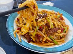 干煸炒面-伊带伊路新疆美食府(呼家楼店)