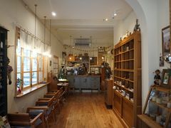 -懒鱼时光馆(沙坪坝店)
