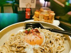 -wineapp葡萄酒餐吧(外滩金融中心店)