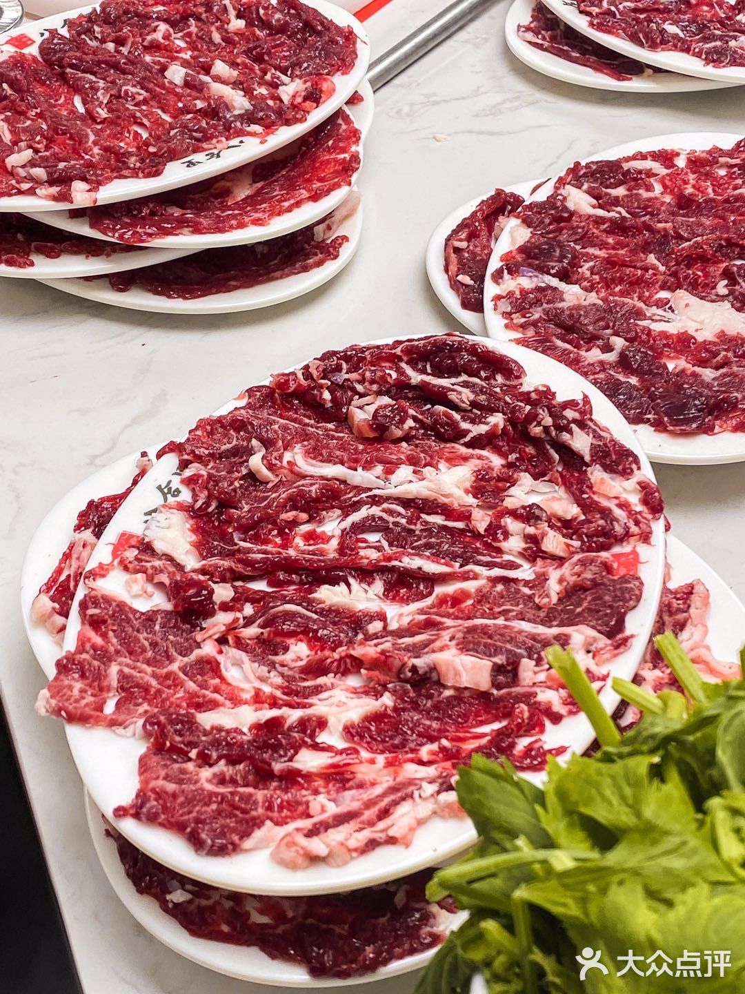 牛肉火锅的佼佼者八合里打折啦！！6.8折啵