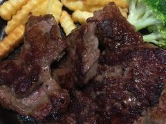 锅仔洋葱汁牛柳-香港新发烧腊茶餐厅(水围店)