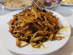 鲍菇炒鸡丝-龙福祥餐馆