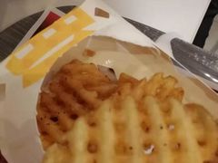 -麦当劳(新洲南路店)