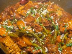 -山河屯铁锅炖(哈西站店)