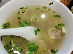 鲜肉小馄饨-金春锅贴(北京西路店)