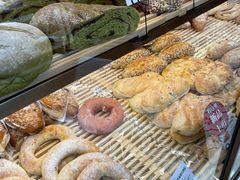 -BROAD面包路·欧式面包(龙湖时代C馆店)