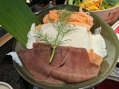 -三出山火锅(南京万象天地店)
