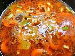 香辣水煮虾-壹条龙饭庄台基厂店