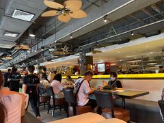 -大头虾越式风味餐厅(光明广场店)