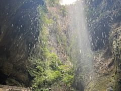 -龙水峡地缝景区