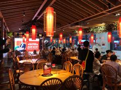 -野山舂·贵州现舂酸汤火锅(鸿通城店)