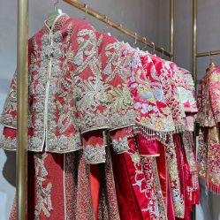 点击看大图 -GRACE KELLY婚纱与礼服(北京店)