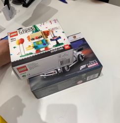 -乐高品牌旗舰店(人民广场店)