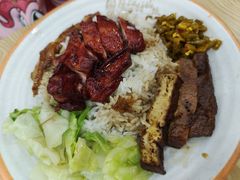 蜜汁鸡翅饭-瑞霖·隆江猪脚饭