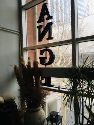 -苗方清颜·祛痘皮肤管理
