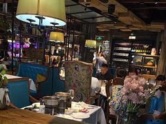 -领鲜活海鲜榴莲自助火锅(东门店)