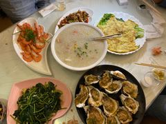 -覃记海鲜美食餐厅