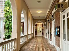 -香港大学