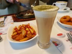 -爱丽丝牛排西餐厅(光谷步行街店)